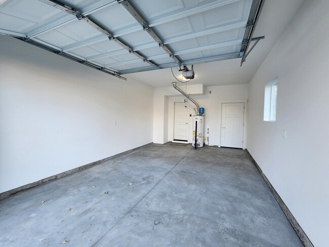 Photo - 406 S 11th St