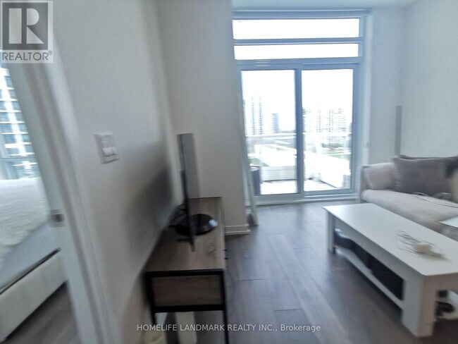 Photo - 8 Beverley Glen Blvd Unit 1008