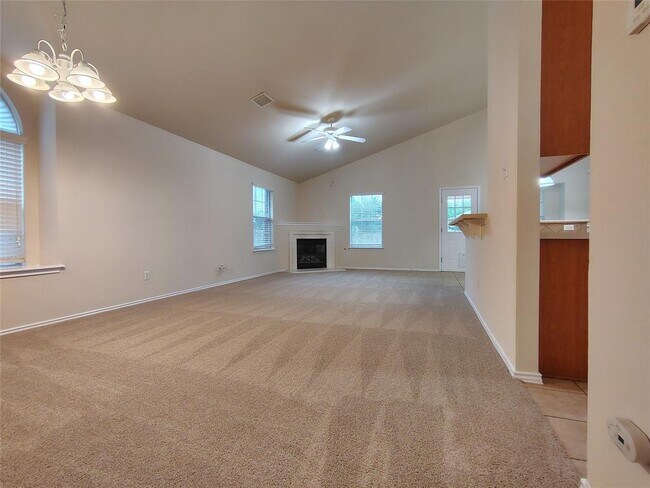 Photo - 3109 Lynnbrook Dr