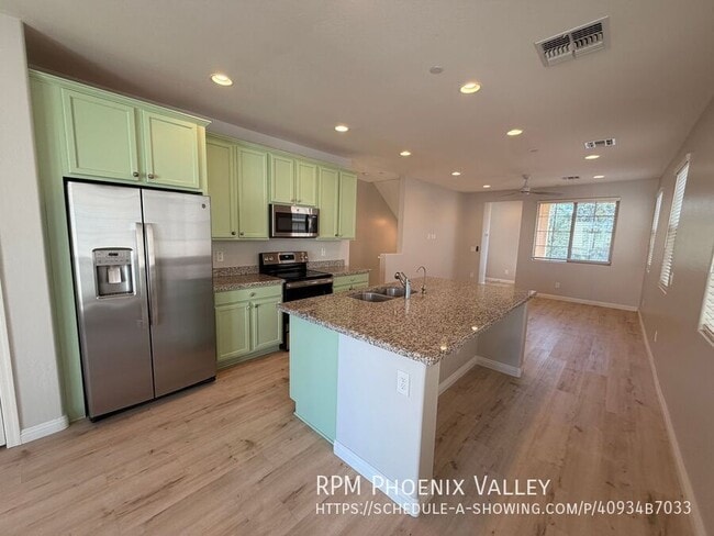Photo - 2745 S Balsam Dr