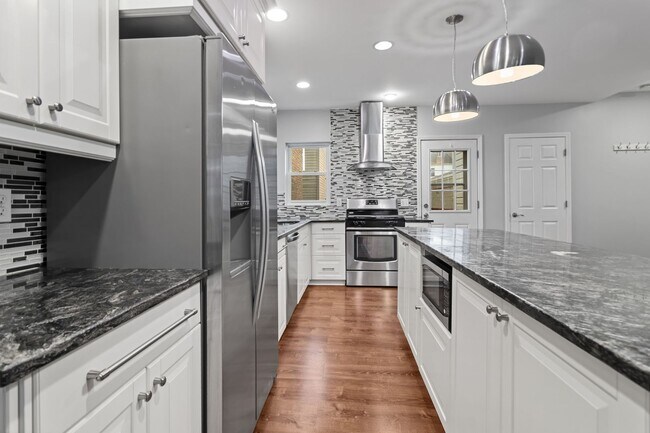 Photo - 5260 Butler St Unidad 5260 Butler Street 2