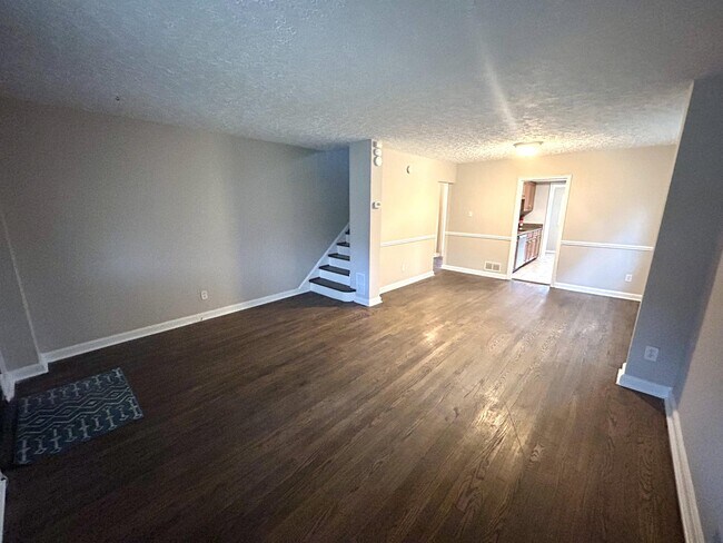 Photo - 5338 Chillum Pl NE