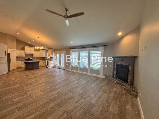 Photo - 5506 Eaglewood Dr