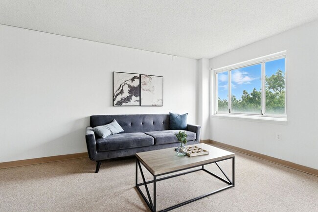 1711 Bellevue Ave Unit SI FL9-ID1612835P