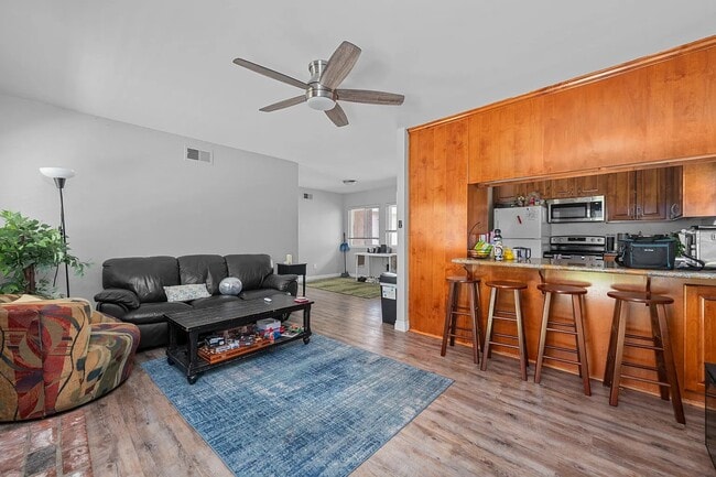 Photo - 5663 Campanile Way