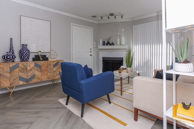 1HAB, 1BA - A2 - Sala de estar - Savannah at North Dallas (Toscana)