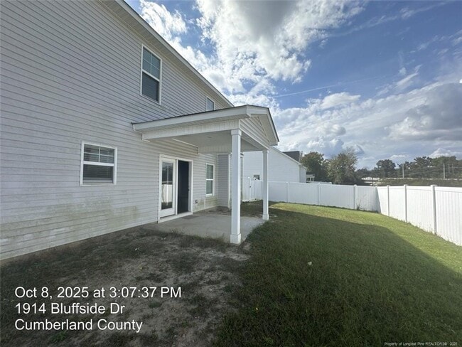 Photo - 1914 Bluffside Dr