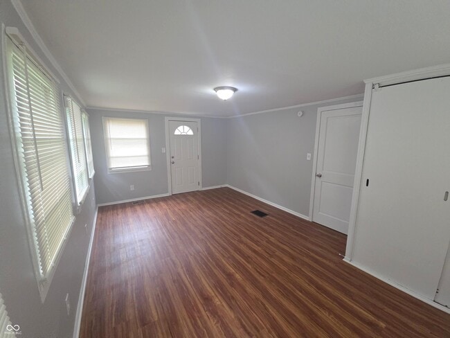 Photo - 4969 Crittenden Ave