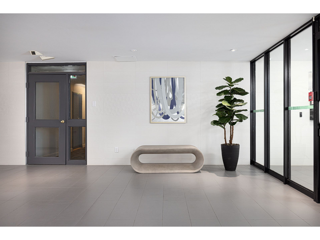 Photo - Promenade Court Apartments