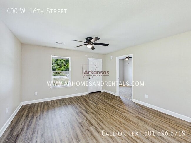 Photo - 400 W 16th St