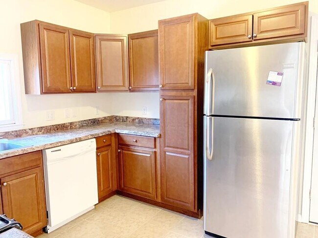 2 habitaciones, 2 baños - Harbor 1240 pies cuadrados - 11 Kingsley Ave Unidad 11