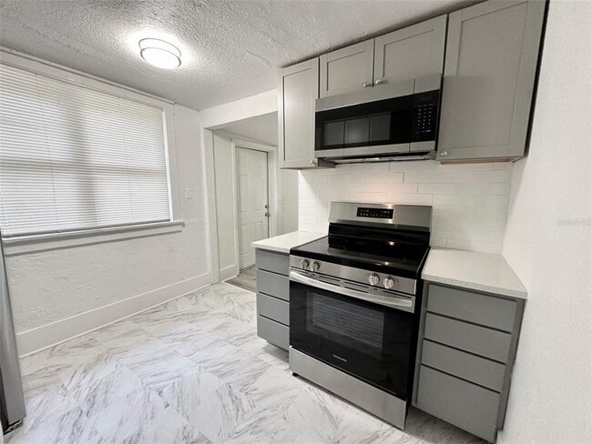 Photo - 4736 20th St N