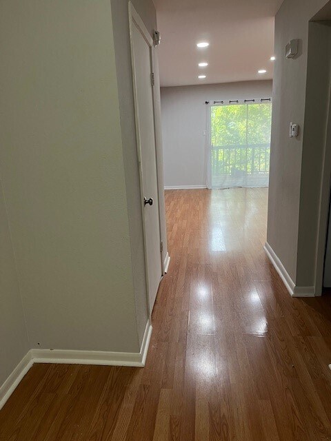 Photo - 8227 Kingsbrook Rd Unit 221