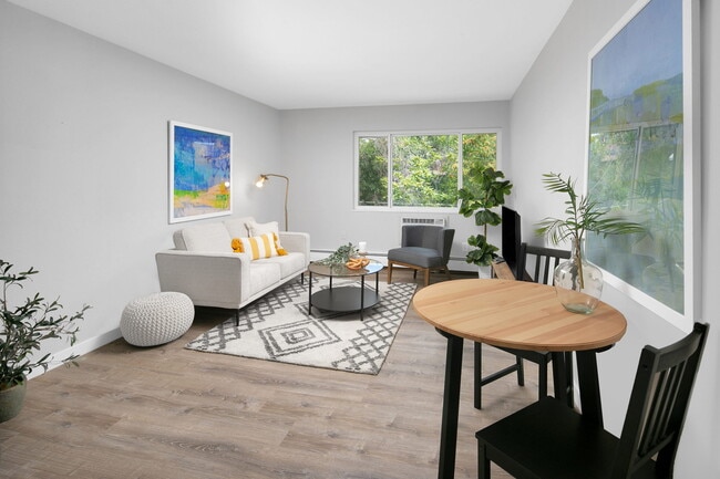 Photo - 1821 22nd St