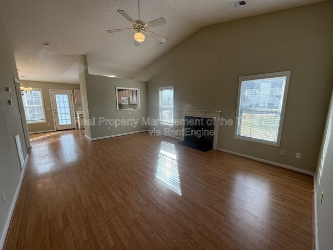 Photo - 5810 Battery Dr