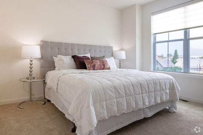 3BR, 2.5BA Townhome Model - 1844SF