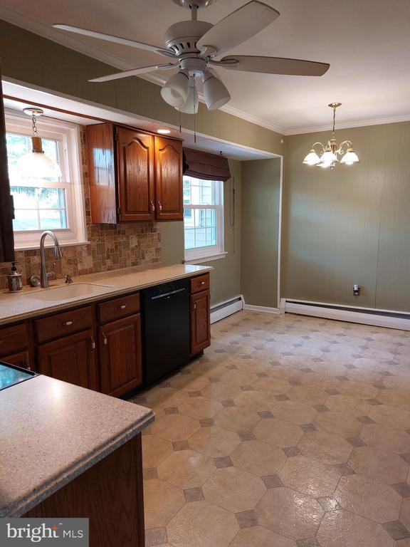 Photo - 13 Heatherwood Hill