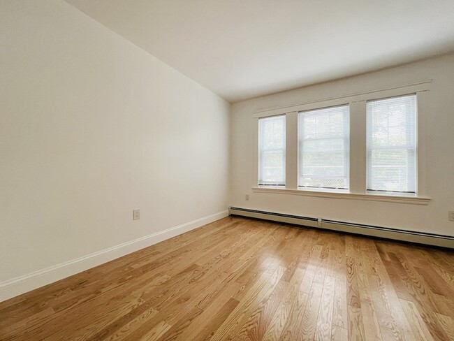 Photo - 30 Eatonia St Unit 30