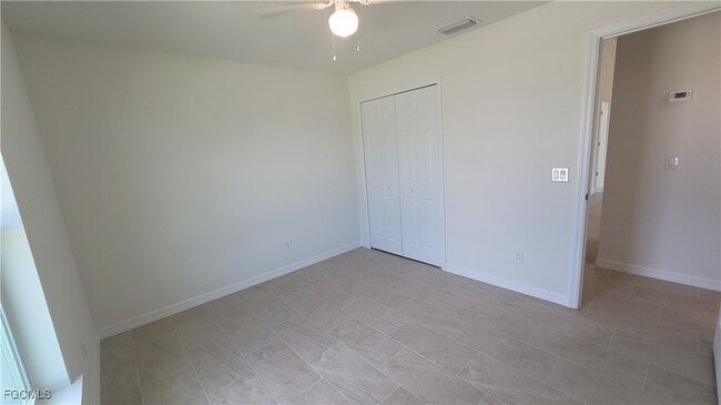 Building Photo - 4016 NE 12th Ct