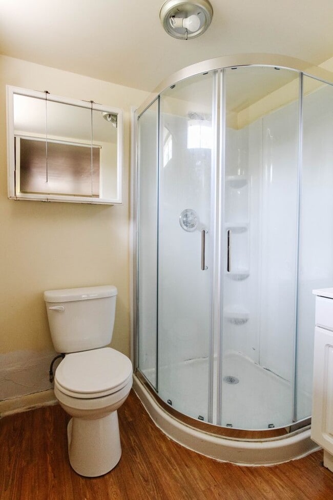 Photo - PRELEASING for AUGUST! Close to Campus Unit Apt B.