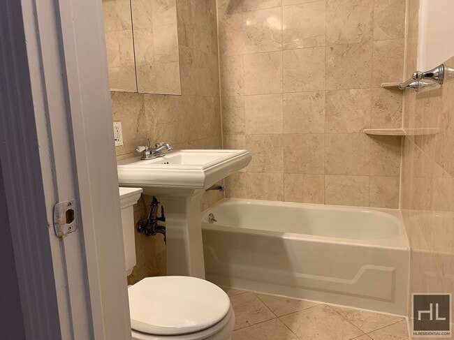 Photo - East 1st Street Unit 3R