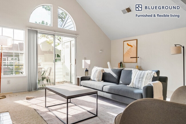 541 Cutwater Ln FL2-ID970  