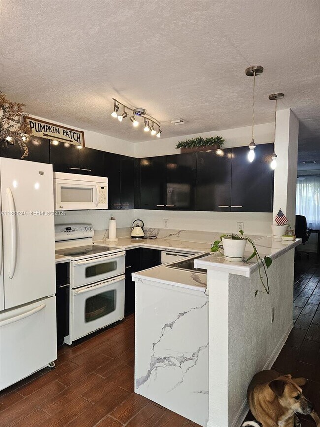 Photo - 126 Hidden Ct Rd