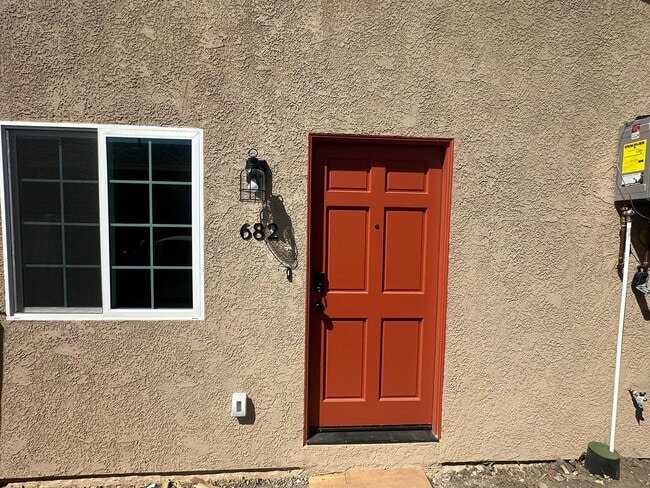 Photo - 682 N Cambridge St