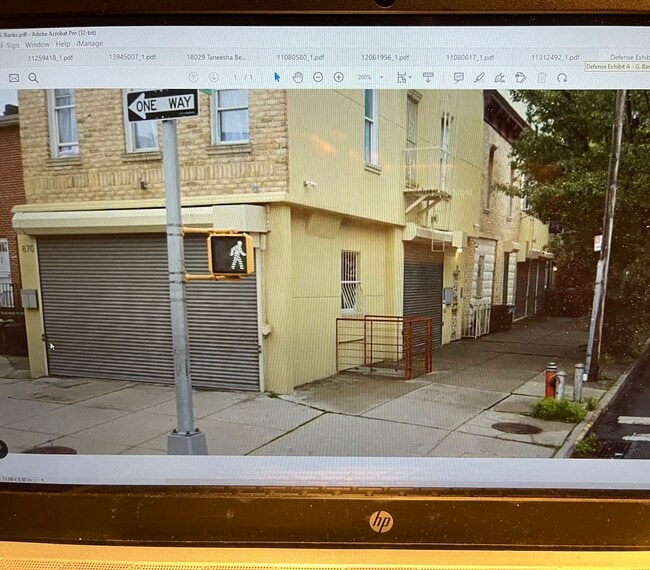 29 Buffalo Ave
