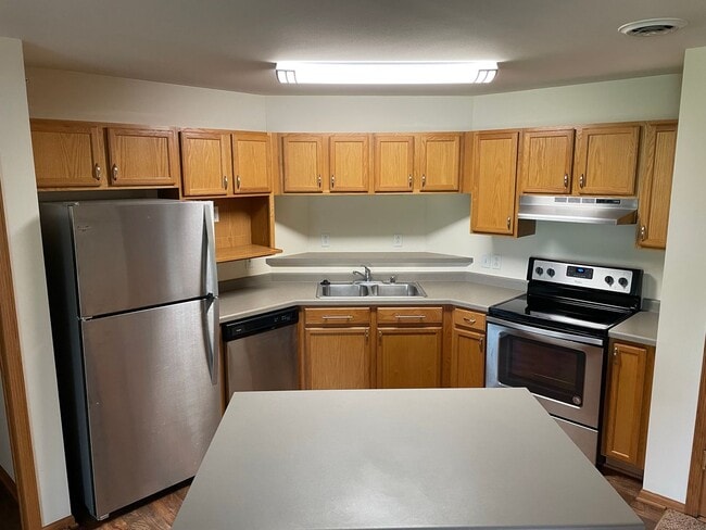 Photo - Door Creek Apartments