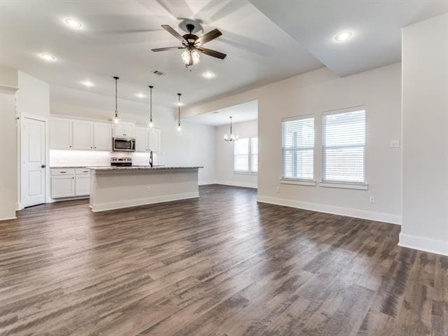 Photo - 504 Ellis Place Dr