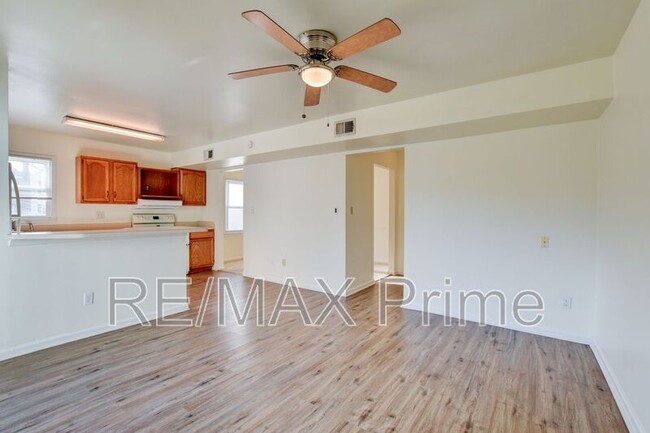 Photo - 2259 Sedgewick Dr