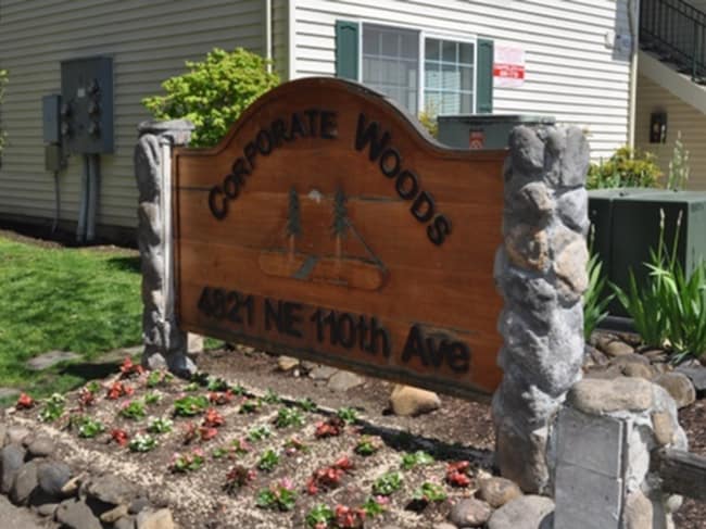 Bienvenido a Corporate Woods - Corporate Woods