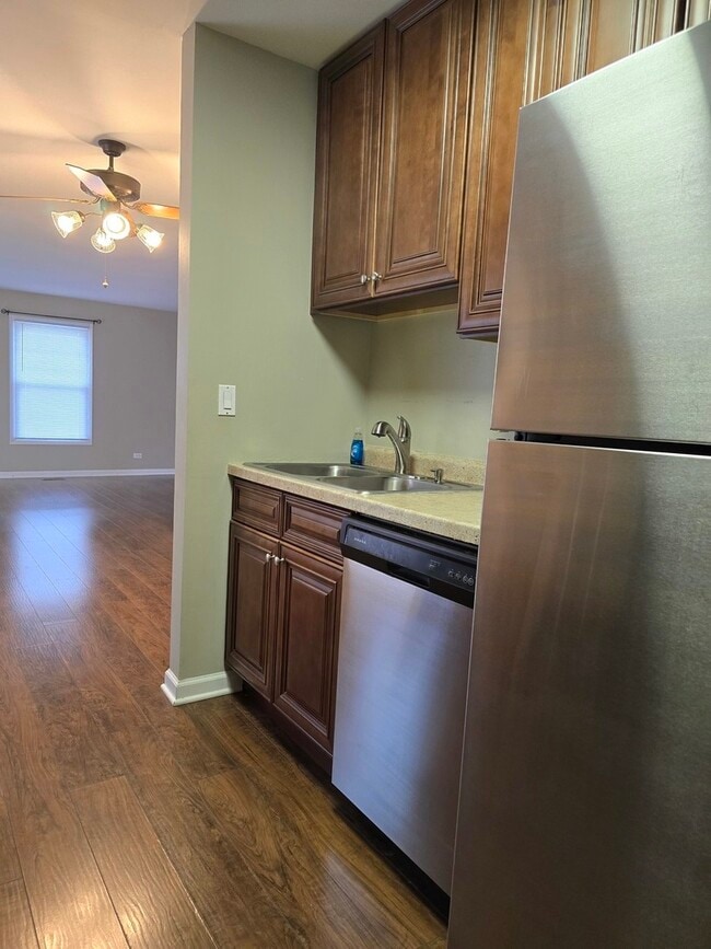 Photo - 310 Russet Way