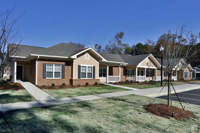 Pinewood Village Apartments For Rent In Pooler Ga Forrent Com