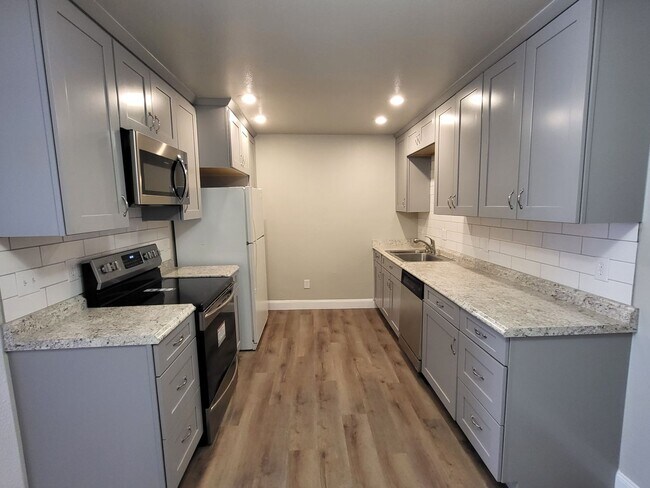 Photo - 401 12th Ave SE Unit 266