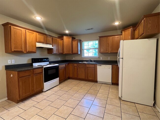 Photo - 1682 Willowbrook Dr