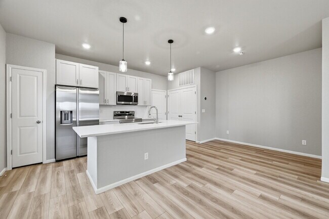Photo - $2,295.95 4 bed, 2.5 bath located in Colorado Springs with a washer and dryer.