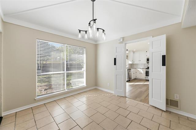 Photo - 626 Madison Ct