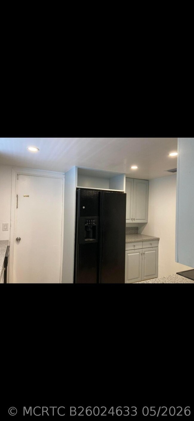 Photo - 1243 Kinglet Terrace