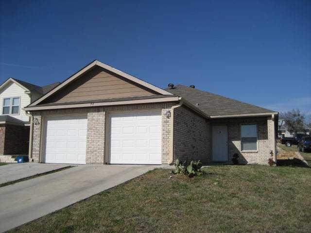 Building Photo - 717 Claremont Pkwy Rental