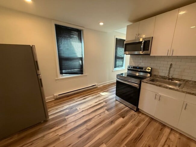 Photo - 1706 N 25th St Unit 2