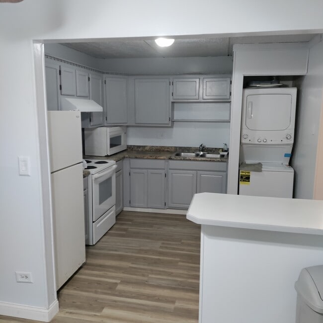 Photo - 144 Klein Creek Ct Unit 2B