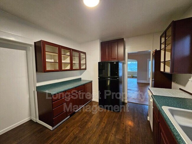 Photo - 634 SW Grant St. Unit 1