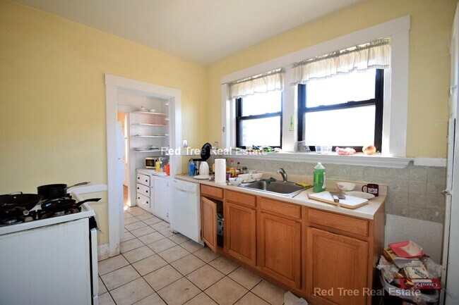 Photo - 225 Chestnut Hill Ave Unidad 2