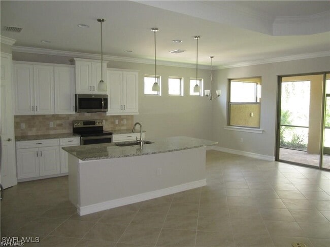 Photo - 16313 Aberdeen Wy