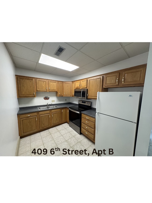 Photo - 6th Street Apartments Unit B