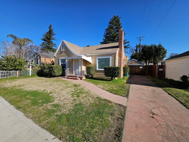 Cozy Home Close To UOP - Cozy Home Close To UOP