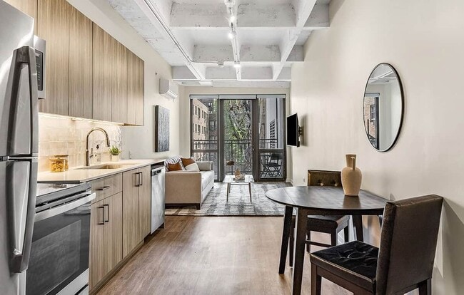 Photo - 3121 N Broadway Unit 3121 509