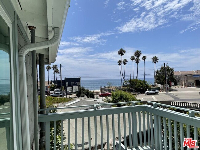 3949 Las Flores Canyon Rd Unit 3949